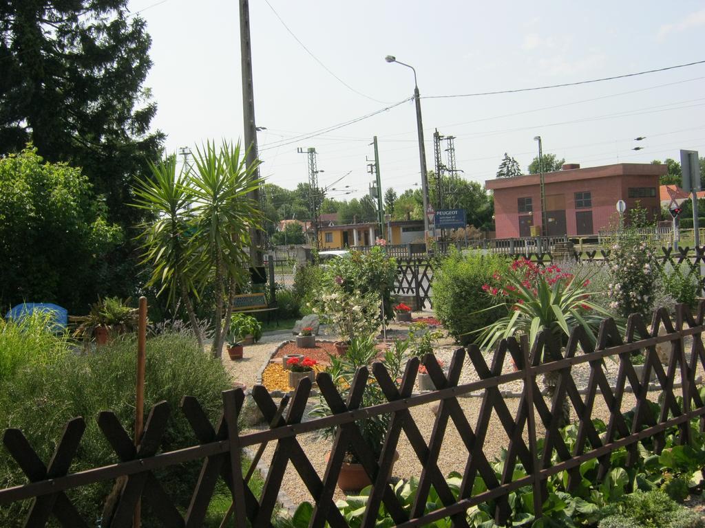 Kitti Apartman Balatonboglár Habitación foto
