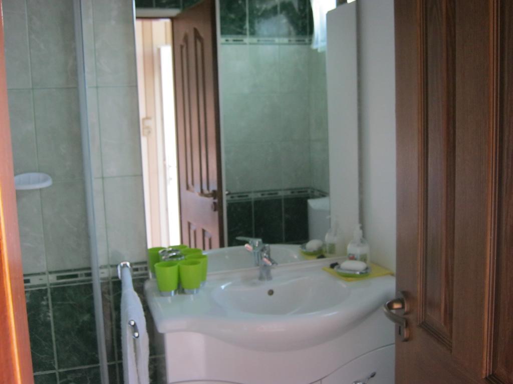 Kitti Apartman Balatonboglár Habitación foto